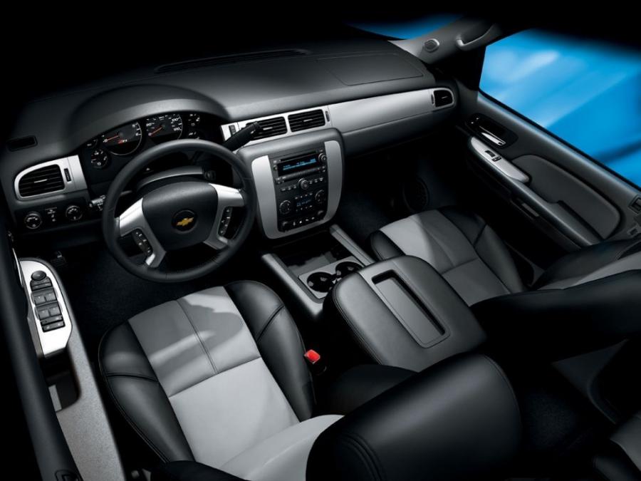  Chevrolet Tahoe Z71 2007 года  (фото 2 из 3)